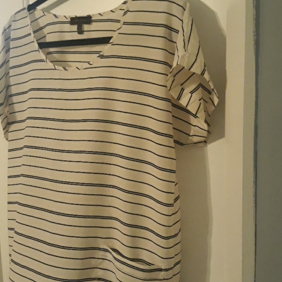 Black/Cream The Limited silk top - Picture 3 of 3